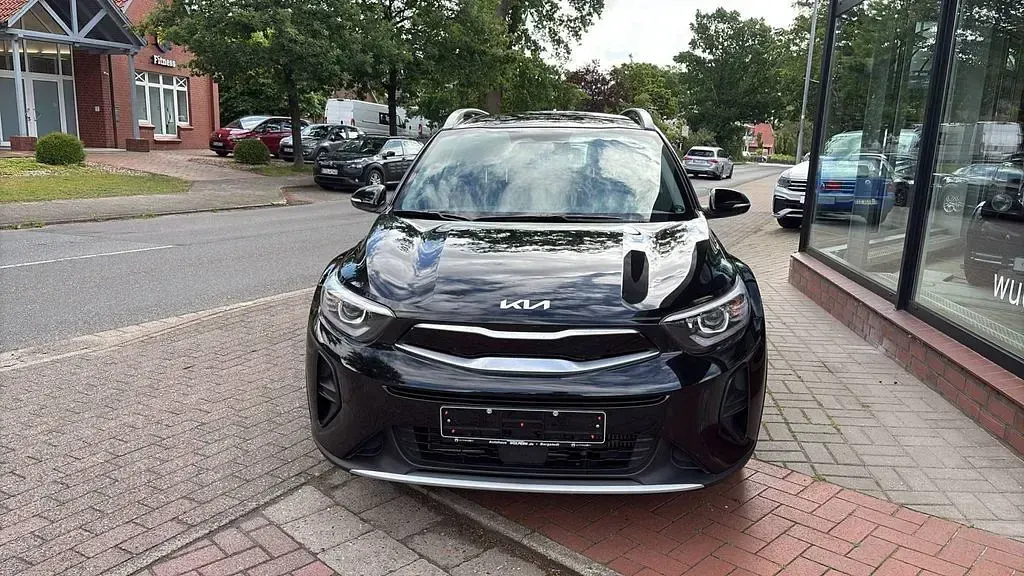 Gebraucht Kia Stonic Vision 101 PS (74 kW) 2024 Schwarz SUV