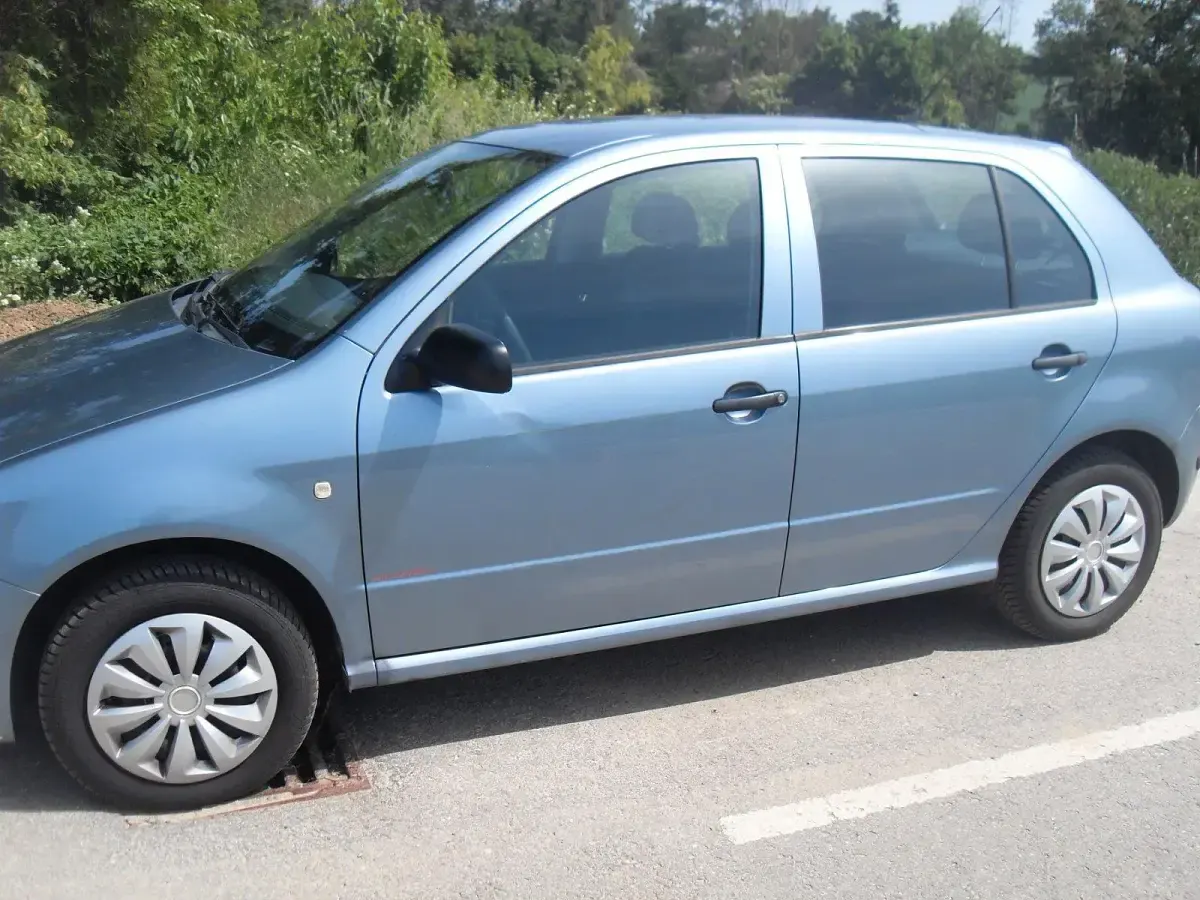 Gebraucht Skoda Fabia 54 PS (39 kW) 2007 Grau Kleinwagen