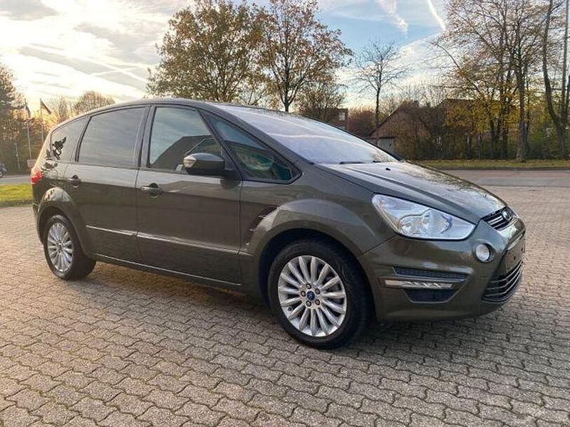 Gebraucht Ford S-MAX Trend 116 PS (85 kW) 2015 Grün Van / Kleinbus