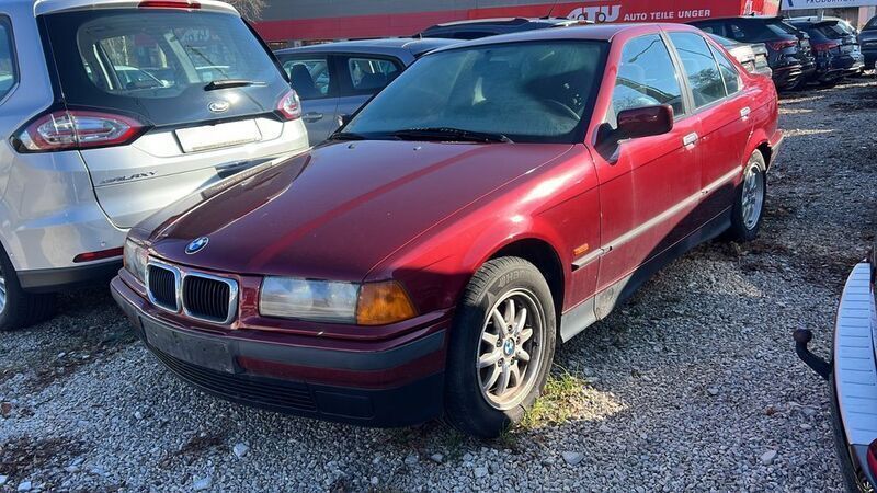 Rot Gebraucht 1997 BMW 316 Limousine | 1.650 € - Bild 1/4