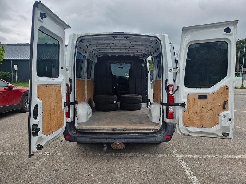 Gebraucht Nissan NV400 131 PS (96 kW) 2016 Weiß Van