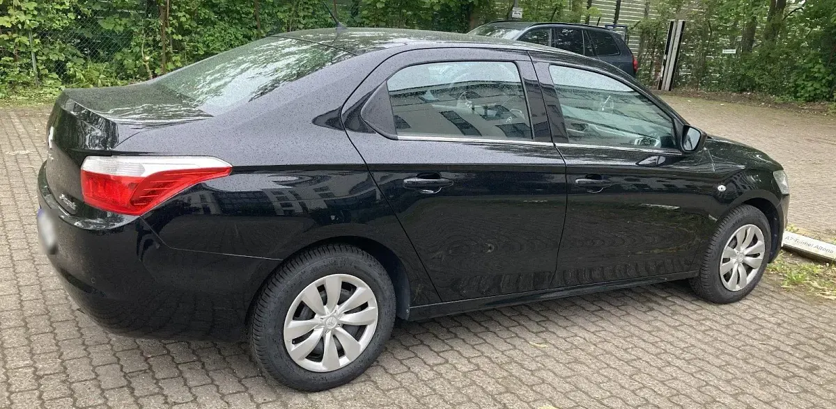 Gebraucht Citroën C-Elysee I 115 PS (84 kW) 2017 Schwarz Limousine