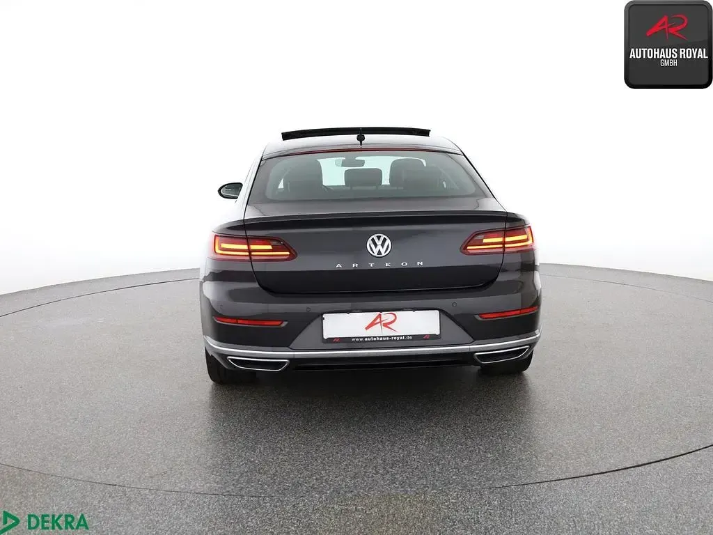 Gebraucht VW Arteon Elegance 190 PS (139 kW) 2018 Grau Kleinwagen