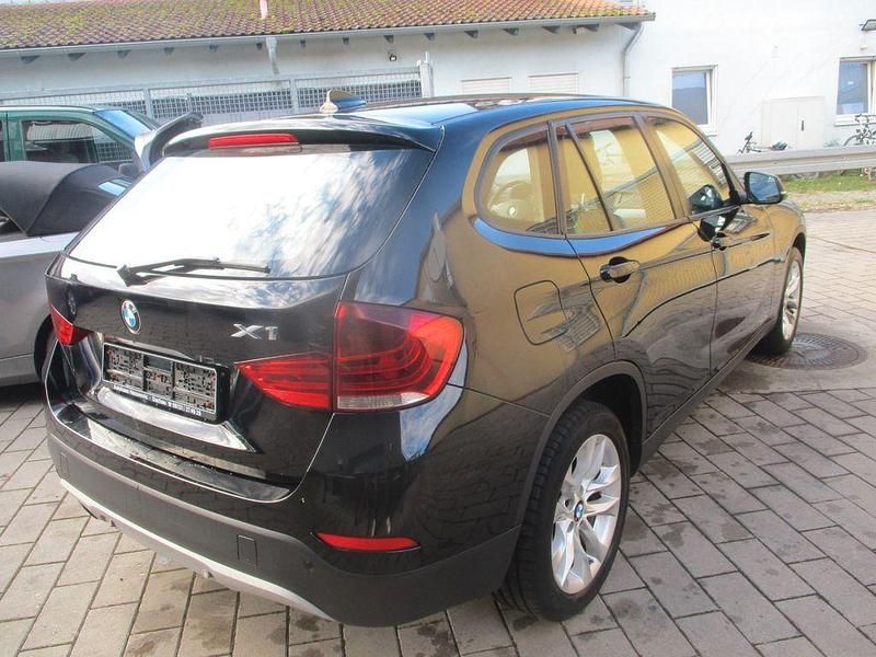 Gebraucht BMW X1 116 PS (85 kW) 2014 Schwarz SUV