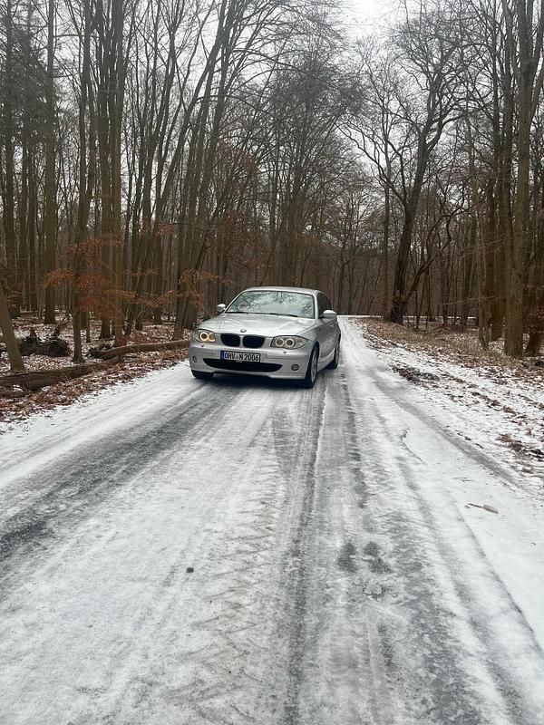 Gebraucht BMW 120 150 PS (110 kW) 2005 Silber Kleinwagen