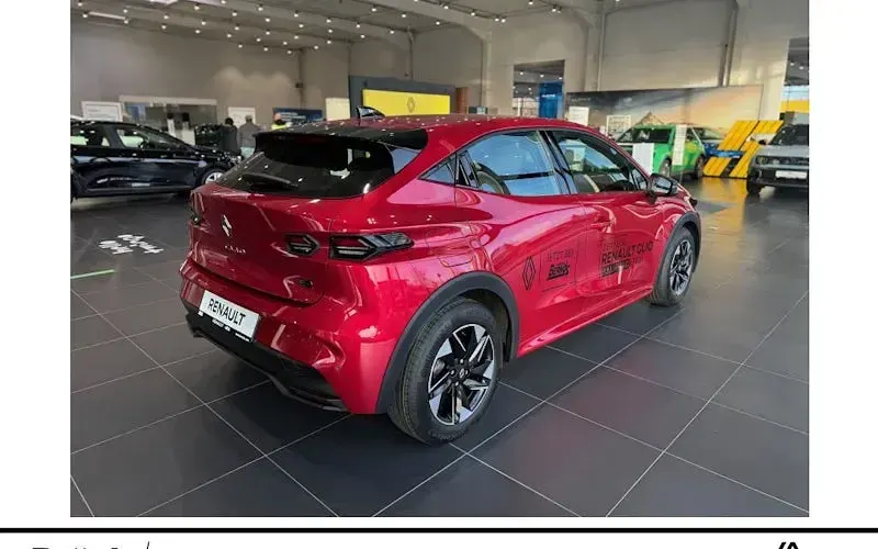 Ny Renault Clio V Evolution 158 HK (116 kW) 2026 Rød Sedan