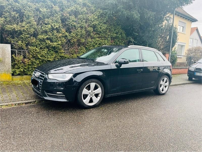 Gebraucht Audi A3 122 PS (89 kW) 2013 Schwarz Limousine
