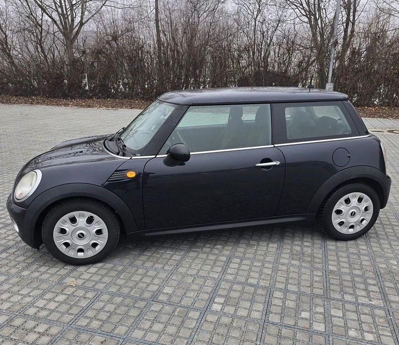 Gebraucht Mini ONE 95 PS (69 kW) 2009 Schwarz Kleinwagen