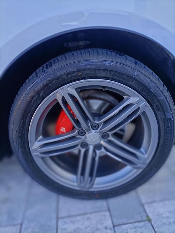 Gebraucht Audi Q5 S-Line 190 PS (139 kW) 2017 Grau SUV