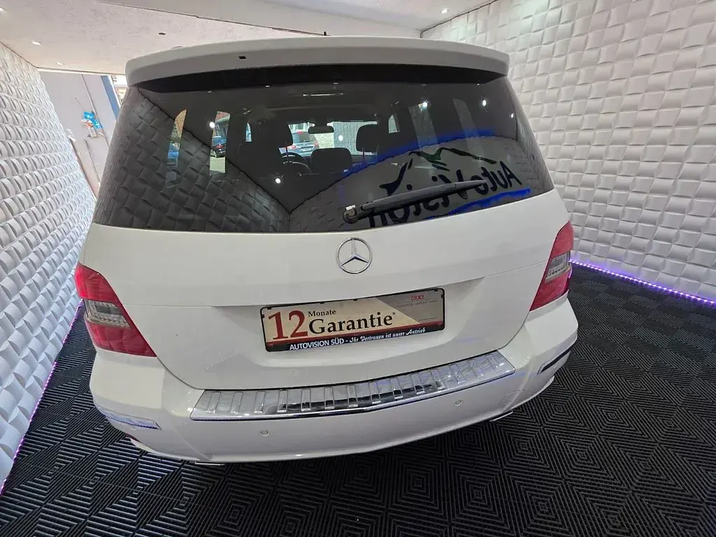 Gebraucht Mercedes GLK350 231 PS (169 kW) 2011 Weiß SUV