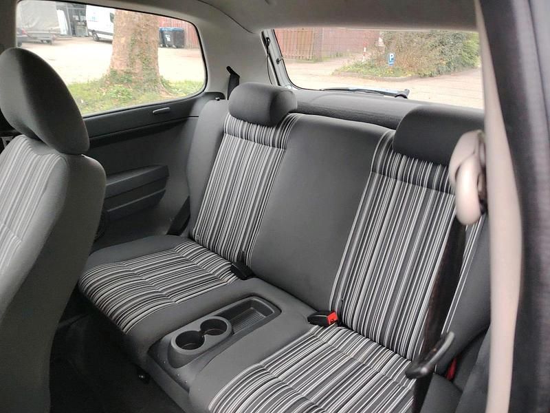 Second-hand VW Fox 50 CP (36 kW) 2006 Mov Hatchback