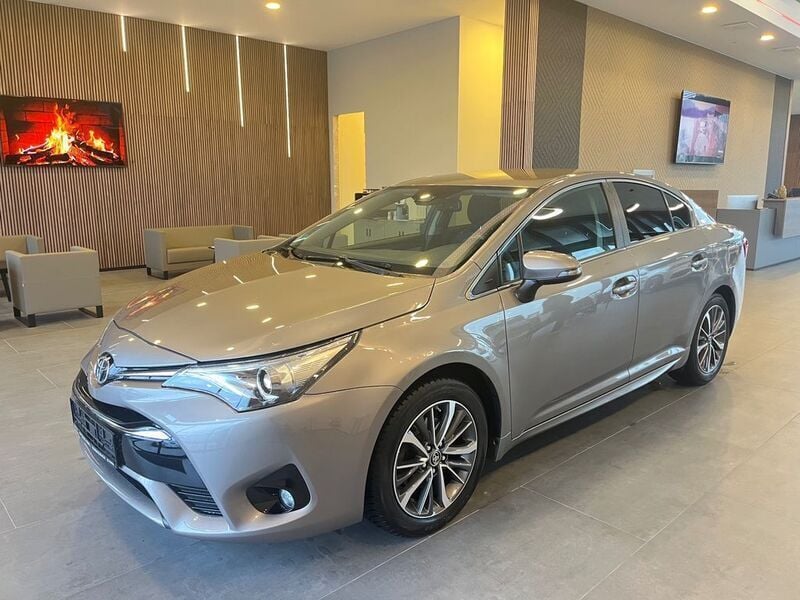 Gebraucht 2015 Toyota Avensis Business Edition Limousine | 13.499 € (Fairer Preis) - Bild 1/4