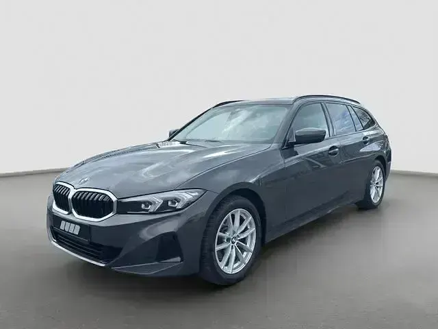 Gebraucht BMW 320 Shadowline 190 PS (139 kW) 2023 Grau Kombi