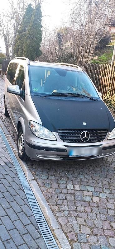 Gebraucht Mercedes Viano 150 PS (110 kW) 2010 Grau Van / Kleinbus