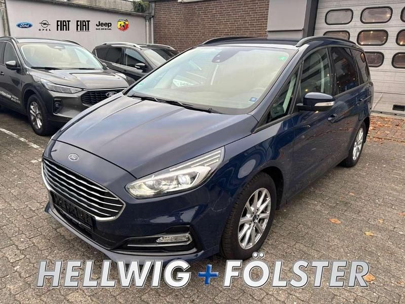 Blazerblau Gebraucht 2022 Ford Galaxy Trend Van / Kleinbus | 24.890 € (Fairer Preis) - Bild 1/4