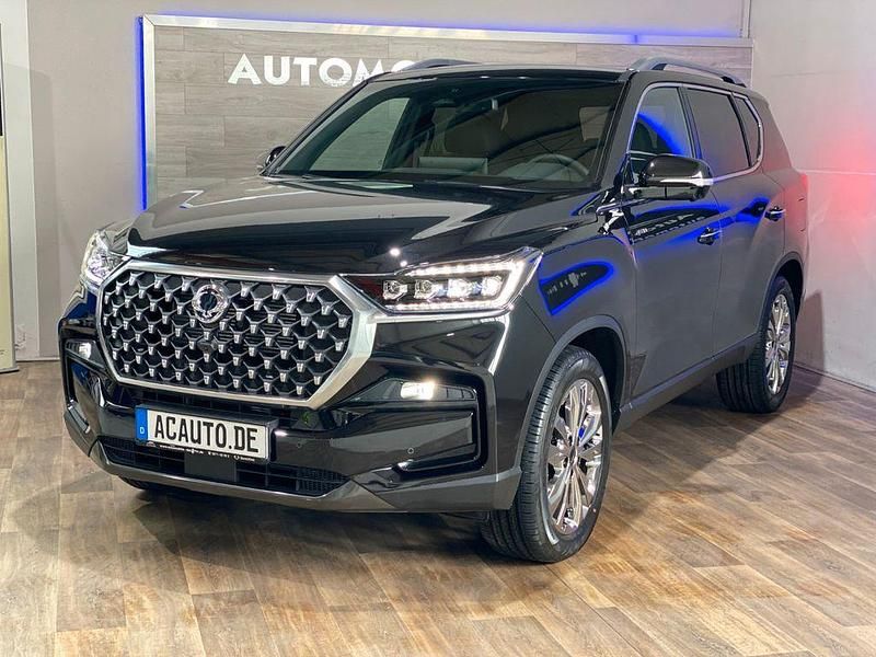 Neu KGM Rexton 203 PS (149 kW) 2025 Schwarz SUV