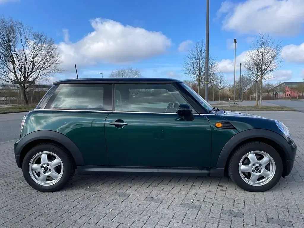 Used Mini Cooper 122 HP (89 kW) 2009 Green Hatchback