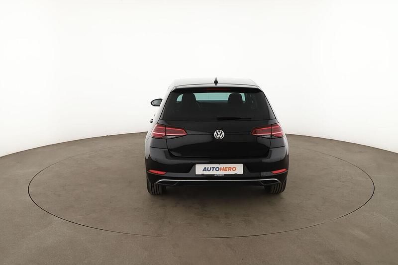 Gebraucht VW Golf VII Join 116 PS (85 kW) 2019 Schwarz Limousine