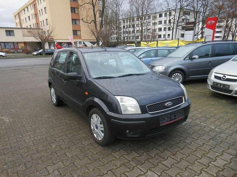 Pantherschwarz metallic Gebraucht 2003 Ford Fusion Kleinwagen | 3.550 € (Teuer) - Bild 1/4