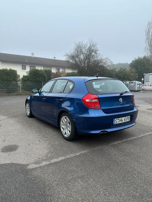 Gebraucht BMW 118 143 PS (105 kW) 2008 Blau Kleinwagen