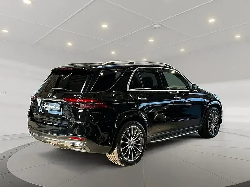 Gebraucht Mercedes GLE450 AMG 367 PS (269 kW) 2025 Obsidianschwarz metallic SUV