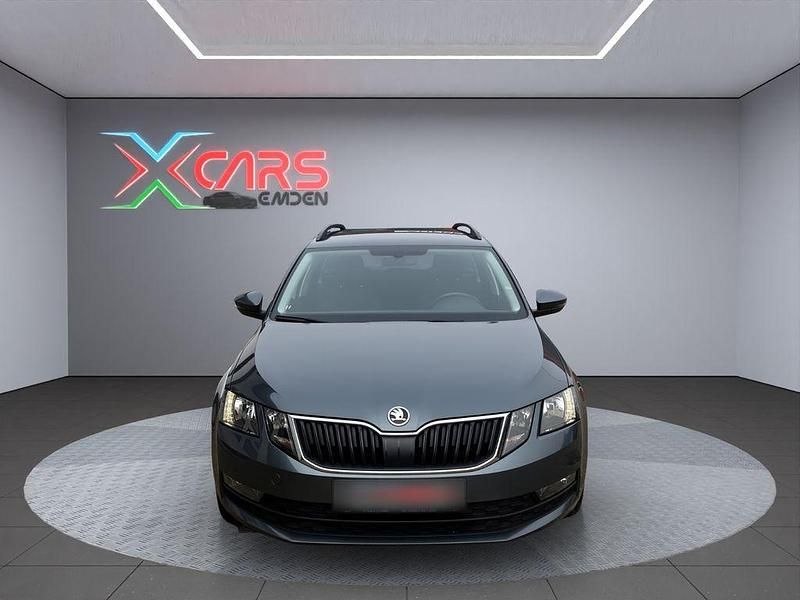 Gebraucht Skoda Octavia Soleil 116 PS (85 kW) 2019 Grau Kombi
