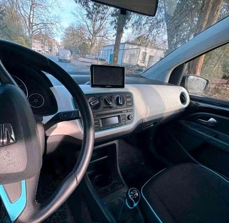 Gebraucht VW up! 68 PS (50 kW) 2014 Blau Kleinwagen