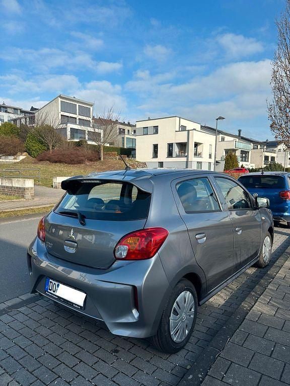 Gebraucht Mitsubishi Space Star Select 71 PS (52 kW) 2023 Grau Kleinwagen