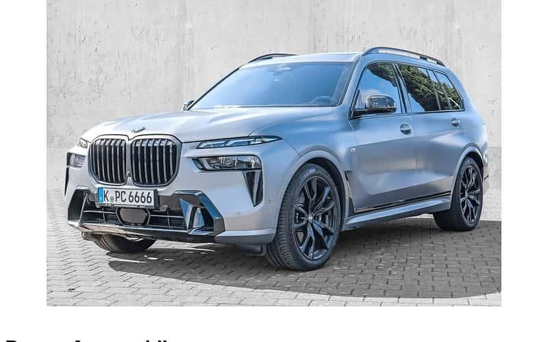 Grau Gebraucht 2024 BMW X7 Comfort Edition SUV | 93.995 € (Teuer) - Bild 1/4