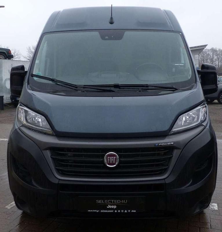 Gebraucht Fiat E-Ducato 89 kW (122 PS) 2022 Grau Van / Kleinbus