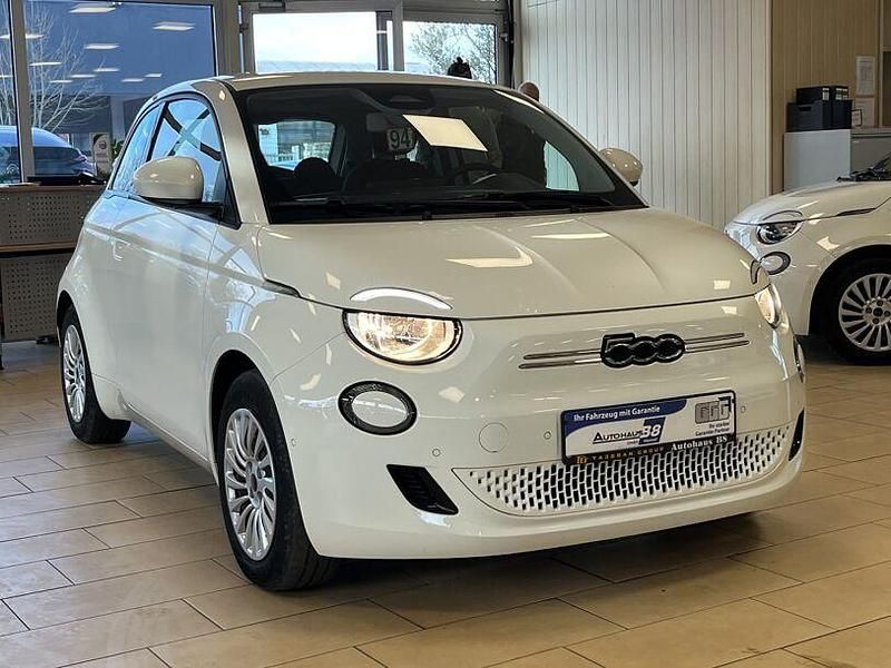 Gebraucht Fiat 500e 86 kW (118 PS) 2023 Weiß Limousine