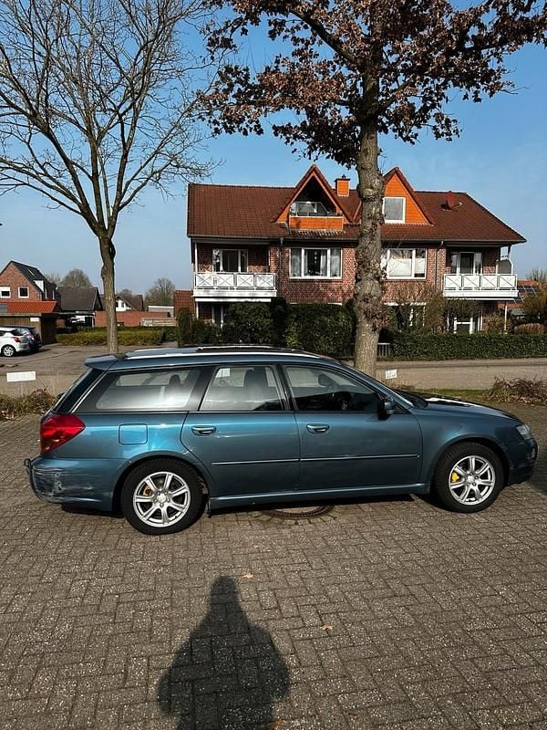 Gebraucht Subaru Legacy 138 PS (101 kW) 2004 Blau Kombi