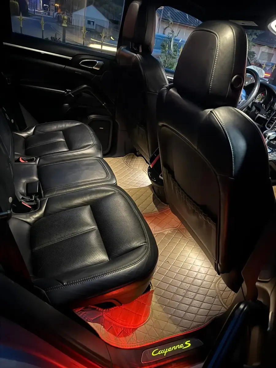 Second-hand Porsche Cayenne 400 CP (294 kW) 2018 Argintiu SUV