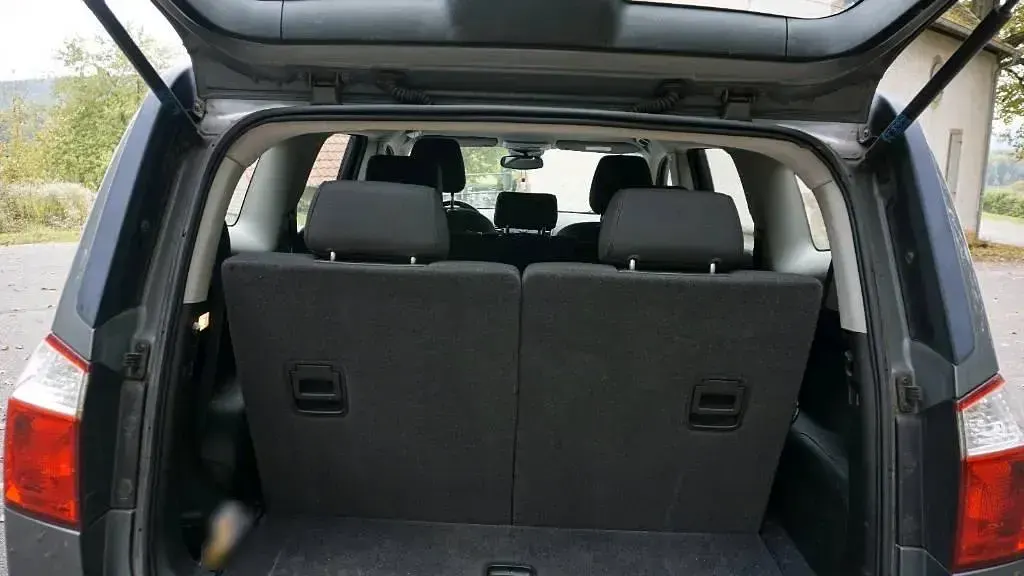 Gebraucht Chevrolet Orlando 163 PS (119 kW) 2011 Van / Kleinbus