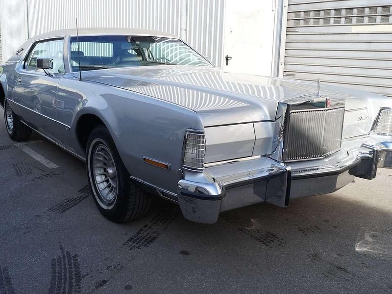 Silber Gebraucht 1974 Lincoln Continental Coupé | 34.900 € - Bild 1/4