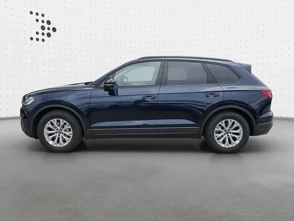 Gebraucht VW Touareg Basis 231 PS (169 kW) 2025 Meloe blue kristalleffekt SUV
