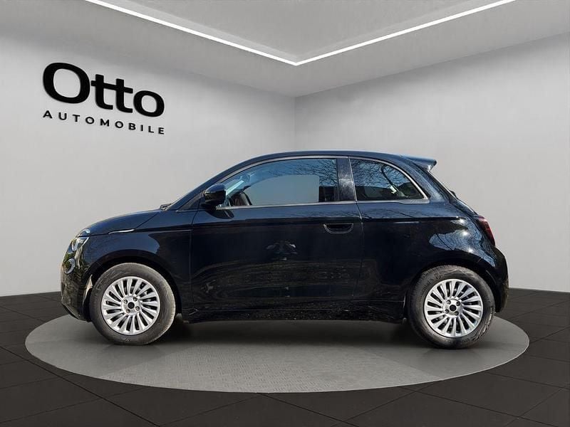 Gebraucht Fiat 500e 69 kW (95 PS) 2022 Schwarz Kleinwagen