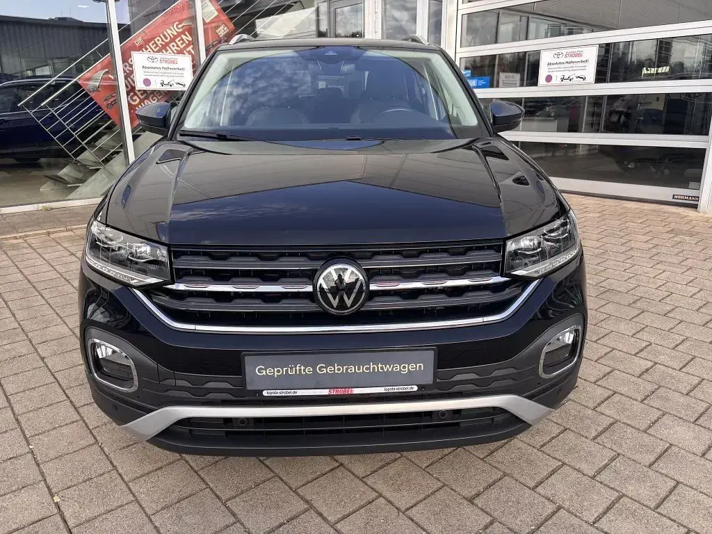 Second-hand VW T-Cross Style 150 CP (110 kW) 2020 Negru SUV