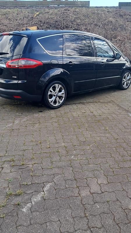 Gebraucht Ford S-MAX S 140 PS (102 kW) 2010 Schwarz Van / Kleinbus