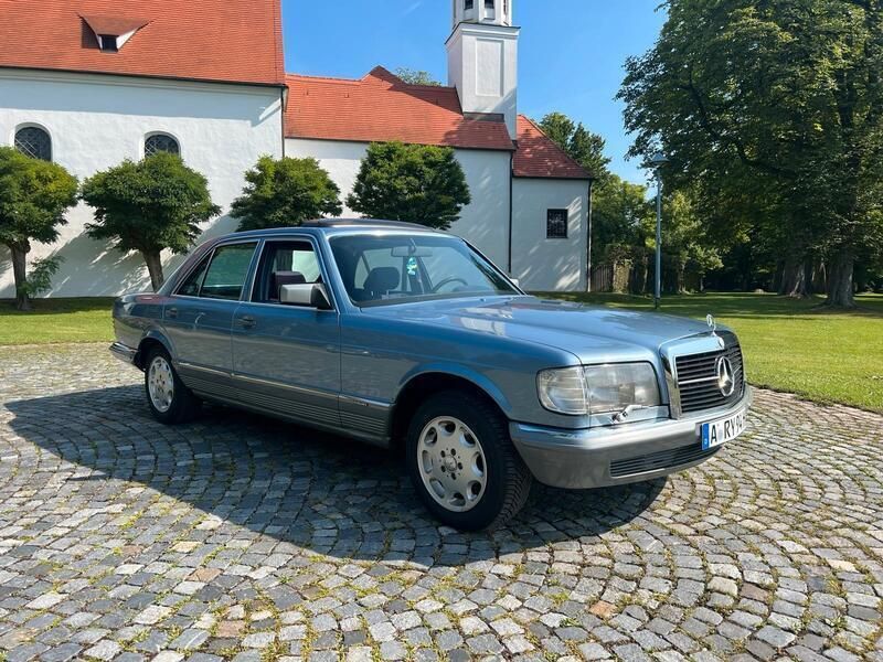 Blau Gebraucht 1985 Mercedes S280 SE Limousine | 8.500 € - Bild 1/4