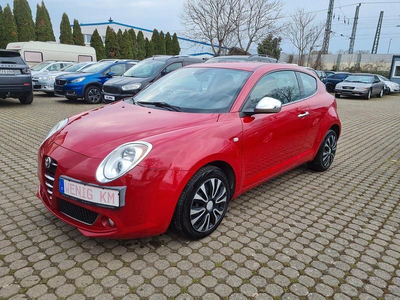 Gebraucht Alfa Romeo GT Junior 95 PS (69 kW) 2010 Rot Limousine