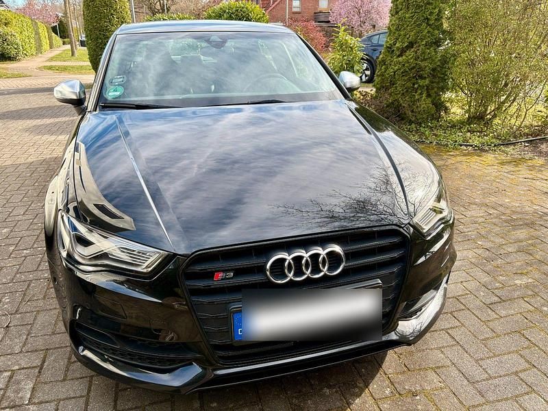 Gebraucht Audi S3 Ambiente 300 PS (220 kW) 2014 Schwarz Limousine