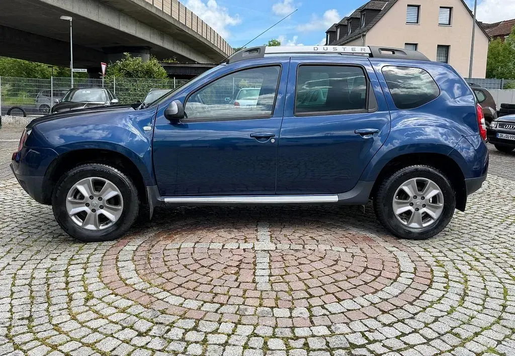 Używany Dacia Duster Lauréate 114 KM (83 kW) 2016 Niebieski SUV