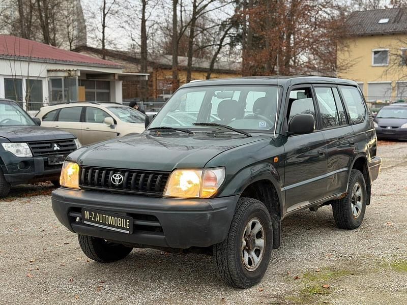 Grün Gebraucht 1998 Toyota Land Cruiser SUV | 2.900 € (Superpreis) - Bild 1/4