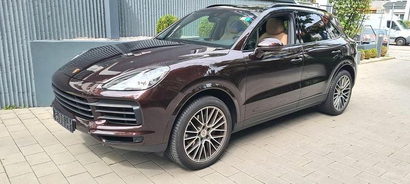 Braun Gebraucht 2022 Porsche Cayenne Platinum Edition SUV | 70.999 € (Superpreis) - Bild 1/4