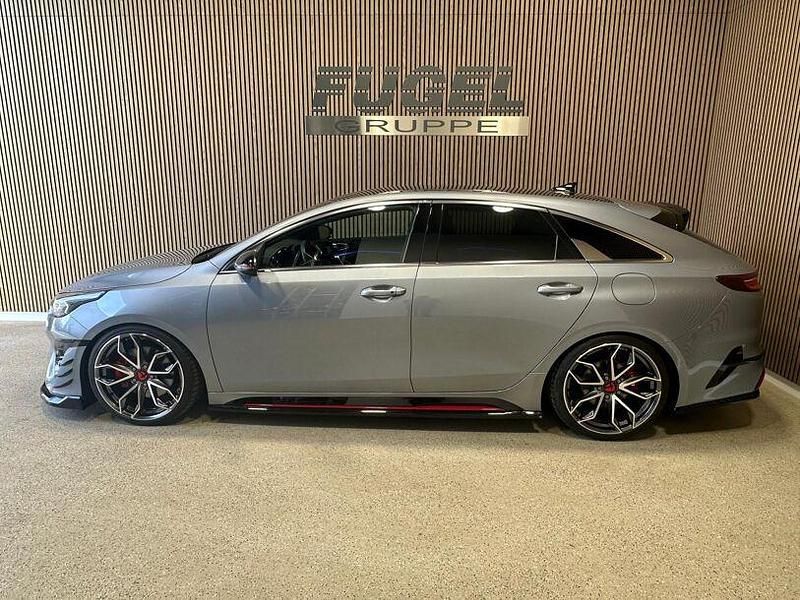 Gebraucht Kia ProCeed GT 204 PS (150 kW) 2024 Lunarsilber met. Kombi