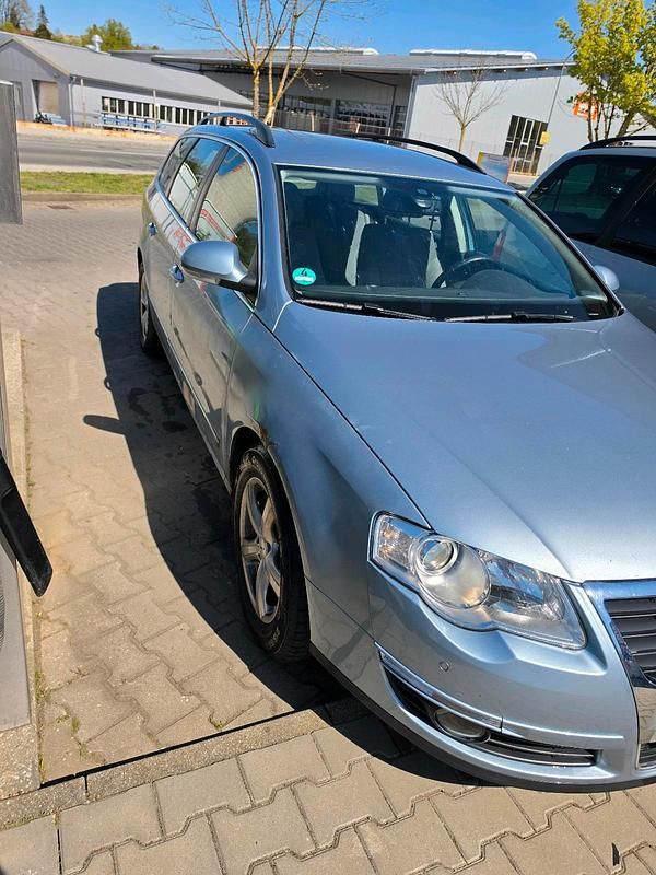 Usata VW Passat 140 CV (102 kW) 2007 Argento Station wagon