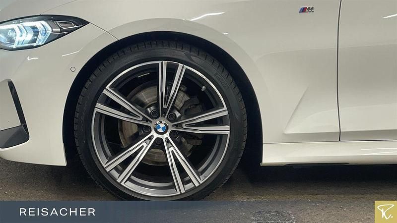 Gebraucht BMW 320 M Sport 190 PS (139 kW) 2023 Weiß Limousine