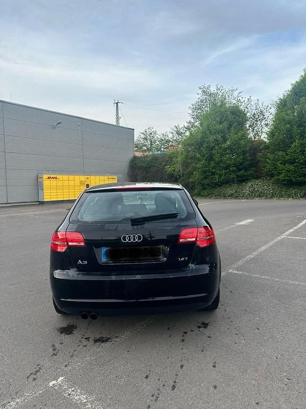 Używany Audi A3 Ambiente 125 KM (91 kW) 2010 Czarny Hatchback
