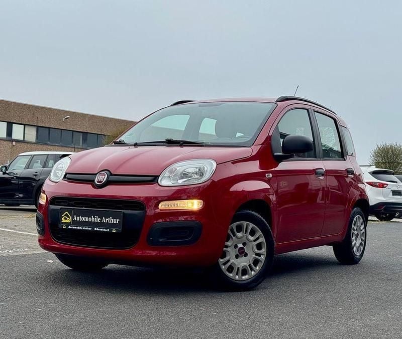 Gebraucht Fiat Panda Pop 69 PS (50 kW) 2015 Rot Kleinwagen